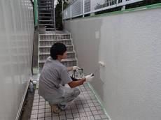 20130624外壁塗装P邸塀塗装2中塗りP6243433-s.JPG
