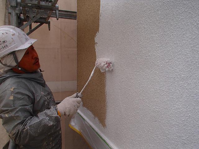 外壁塗装下塗りサーフェーサー