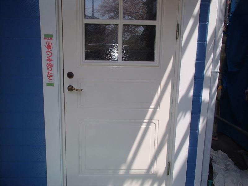 20170415外壁塗装K様邸玄関ドア上塗りP4151950_s.JPG
