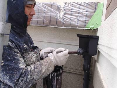 20130120外壁塗装T様邸雨樋塗装P1200785-s.JPG