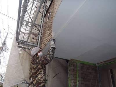 20130218外壁塗装M様邸軒天2回目P2185224-s.JPG