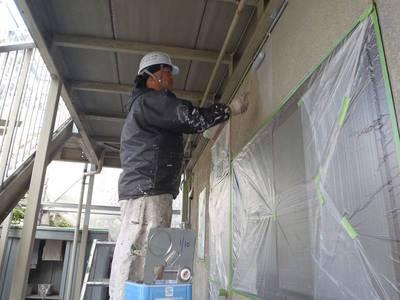 20130412外壁塗装C邸外壁下塗りP4123156-s.JPG