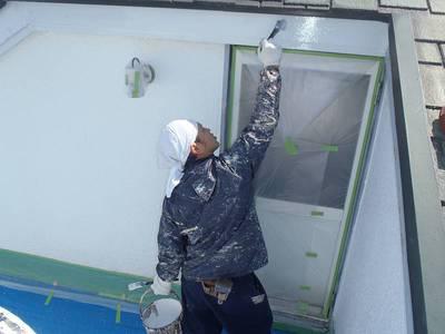 20130422外壁塗装S様邸破風板下塗りP4226061-s.JPG