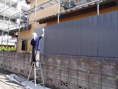 20130509外壁塗装T・O様邸塀塗装P5091423-s.JPG
