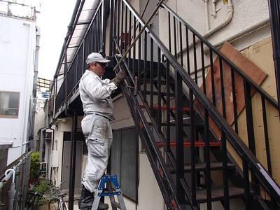 20130530外壁塗装V邸階段工事P5300575-s.JPG