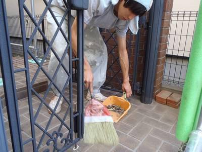 20130604外壁塗装Y様邸掃除P6046715-s.JPG