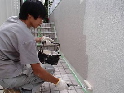 20130624外壁塗装P邸塀塗装2中塗りP6243434-s.JPG