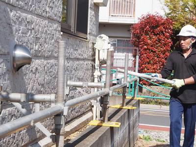 20150416外壁塗装T様邸足場組みP4161010-s.JPG