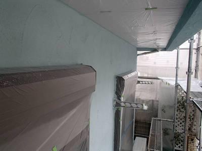 20150613外壁塗装S様邸外壁塗装中塗りP6136365-s.JPG