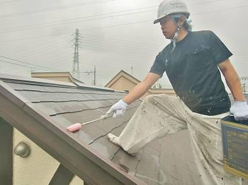 屋根下塗り